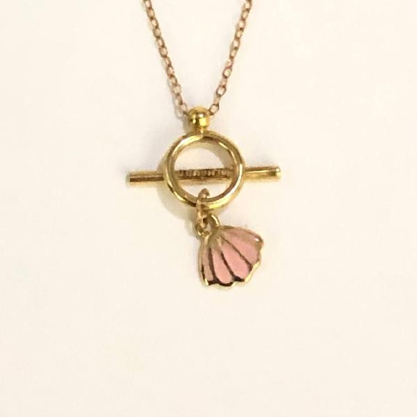 گردنبند متصل صدف