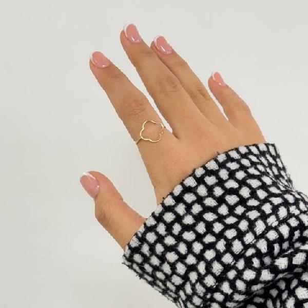 انگشتر طلا مینیمال ونکلیف